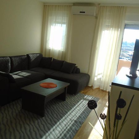 Fantastic Brand New Apartment Ποντγορίτσα Εξωτερικό φωτογραφία