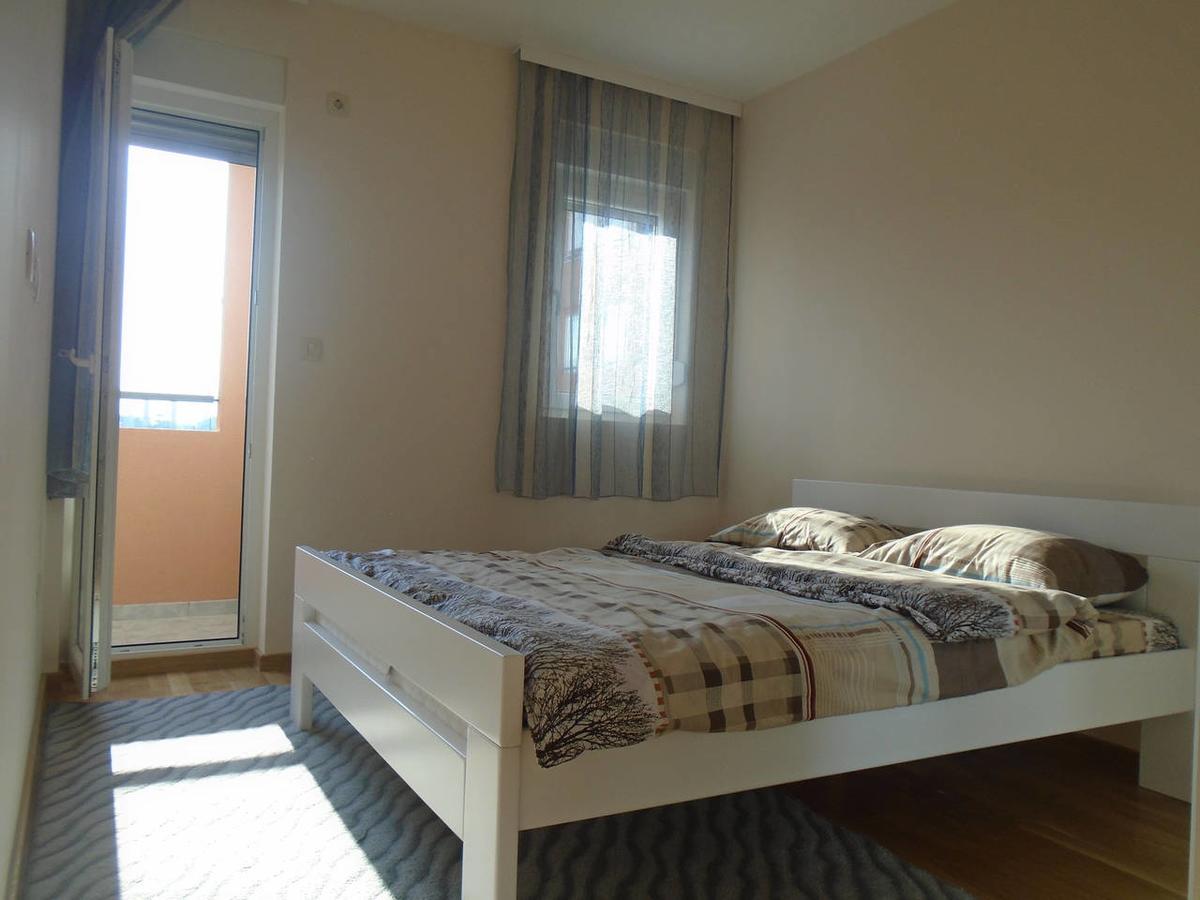 Fantastic Brand New Apartment Ποντγορίτσα Εξωτερικό φωτογραφία